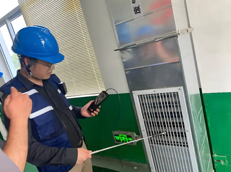 VOCs治理设备风量计算误区：实测风速与管道压损的校正公式