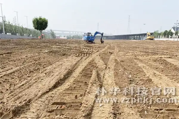 2019郑州建筑工地环保严查 金水区工地黄土裸露要求整改